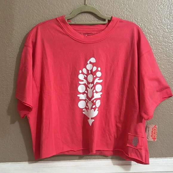 Free People Inspire Buti Logo - Picture 5 of 8